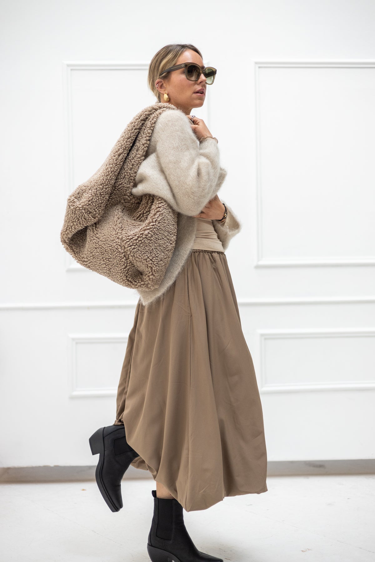 Villa Smilla Beuteltasche Shearling beige