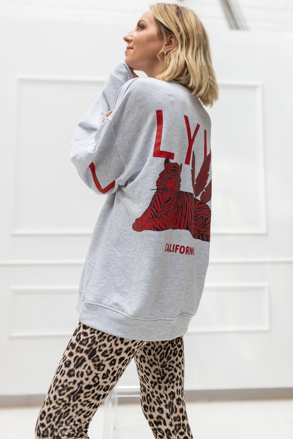 Villa Smilla Sweater California grey red