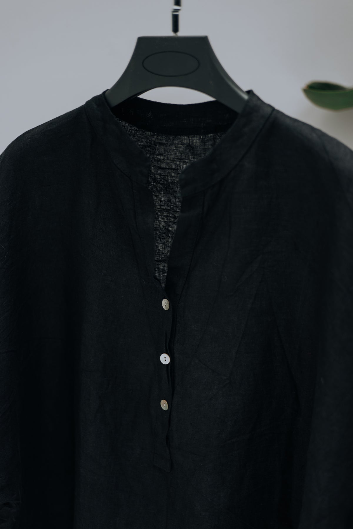 Villa Smilla Studio Leinen Shirt black